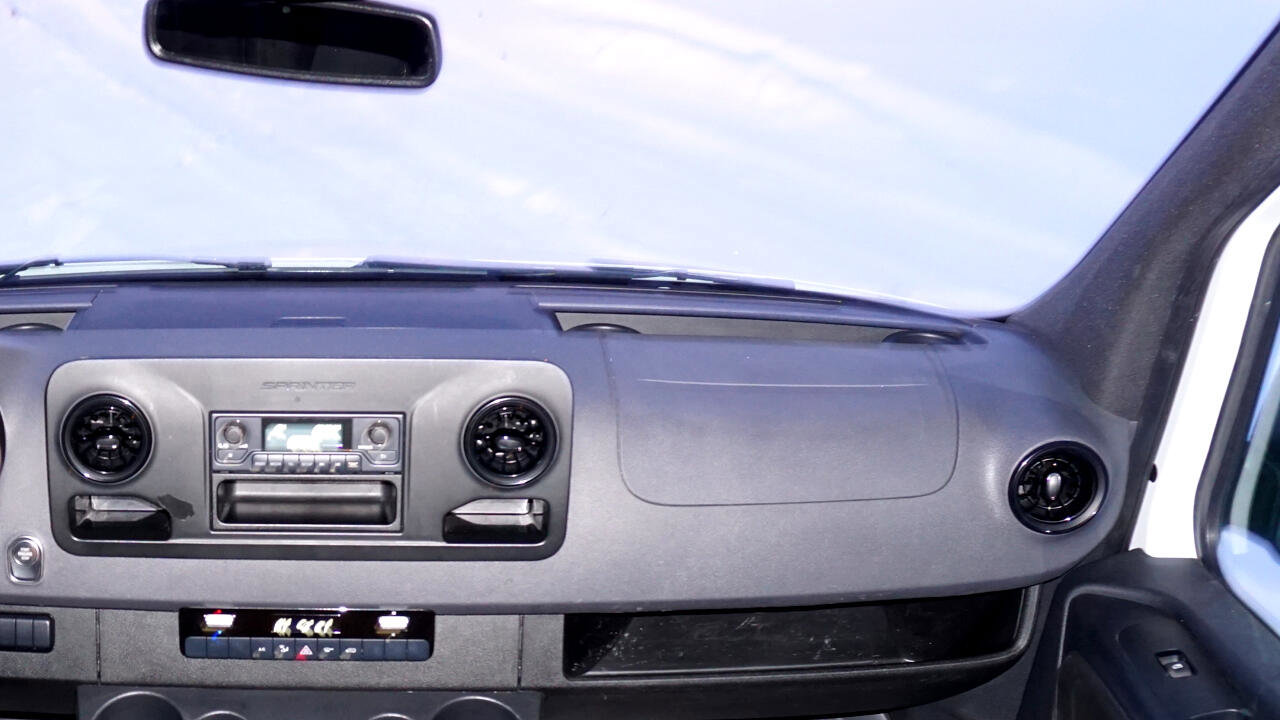 Used 2020 Mercedes-Benz Sprinter 2500 w/ Driver Convenience Package image 14