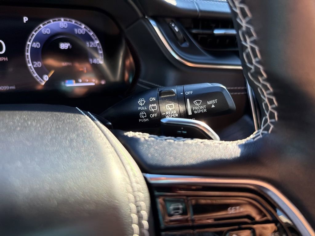 Used 2022 Jeep Grand Cherokee L Overland image 18