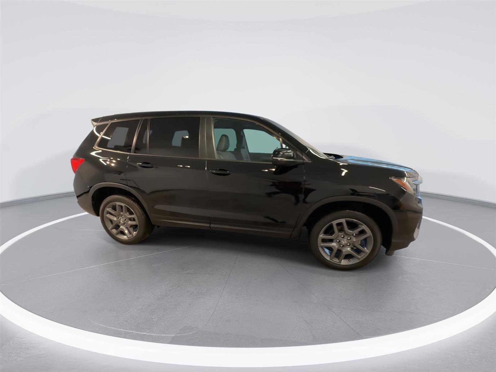 Used 2023 Honda Passport EX-L image 9