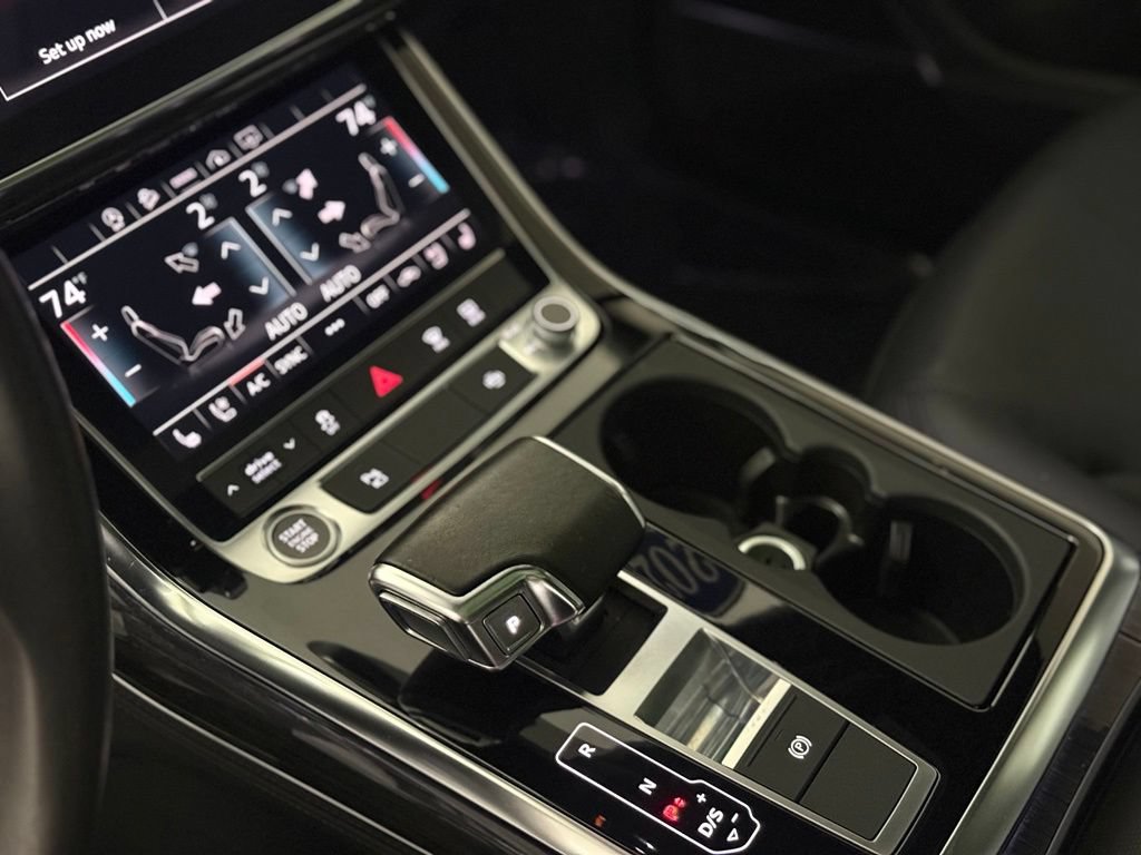 Used 2021 Audi Q7 3.0T Premium Plus AWD/4WD image 16