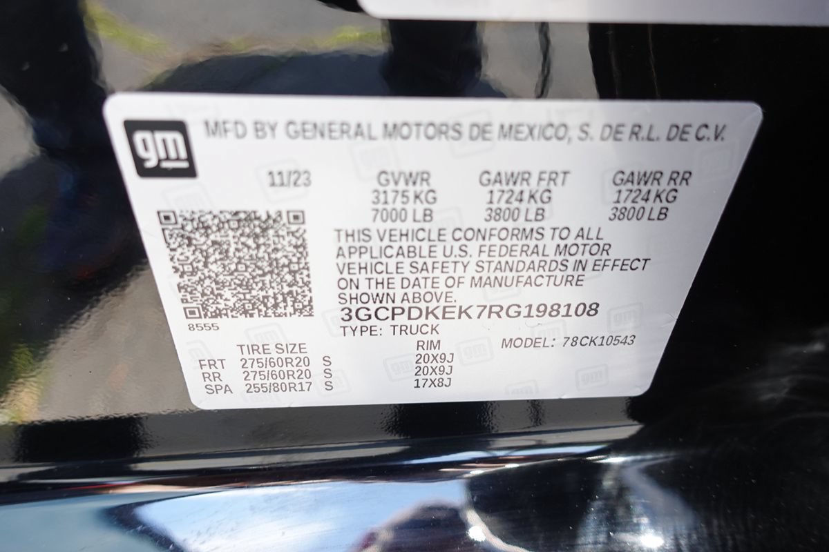 Used 2024 Chevrolet Silverado 1500 LT AWD/4WD image 21