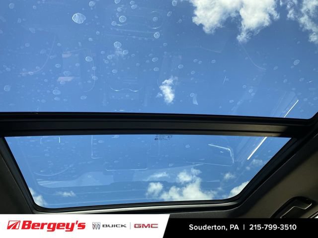 Used 2022 GMC Yukon AT4 w/ Max Trailering Package AWD/4WD image 21