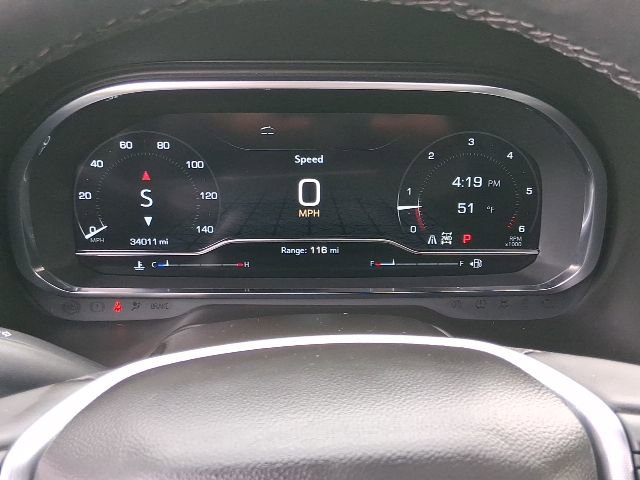 Used 2024 GMC Yukon SLT w/ SLT Premium Package AWD/4WD image 25