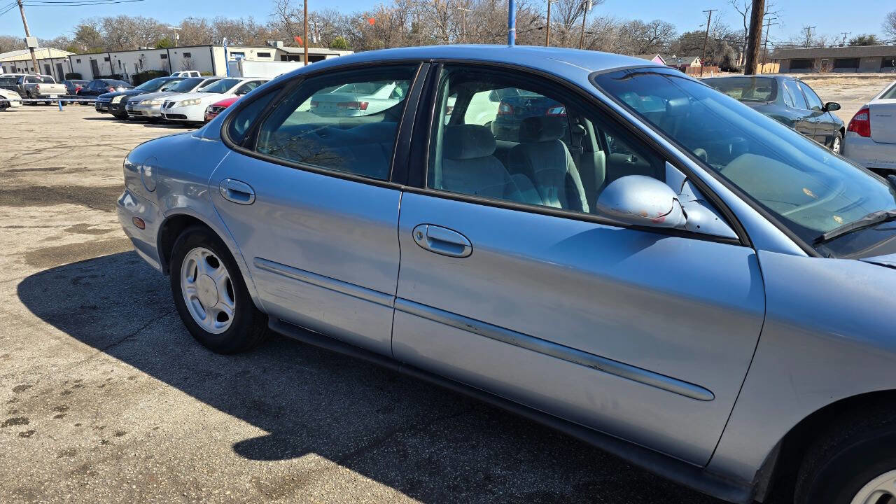 Used 1998 Ford Taurus LX image 6