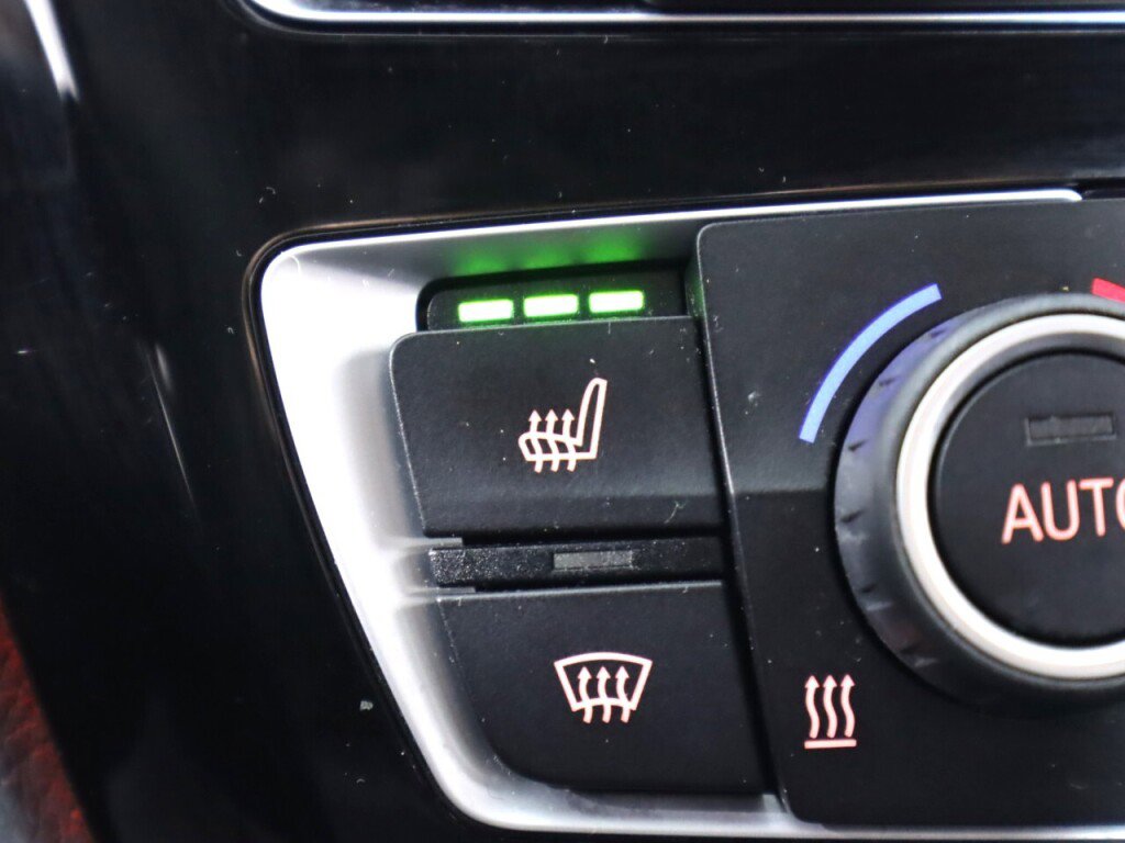 Used 2017 BMW 328d Sedan image 21