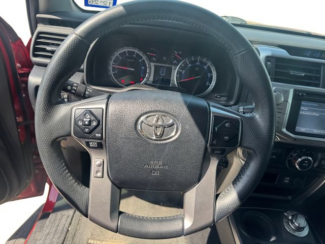 Used 2016 Toyota 4Runner SR5 Premium AWD/4WD image 8