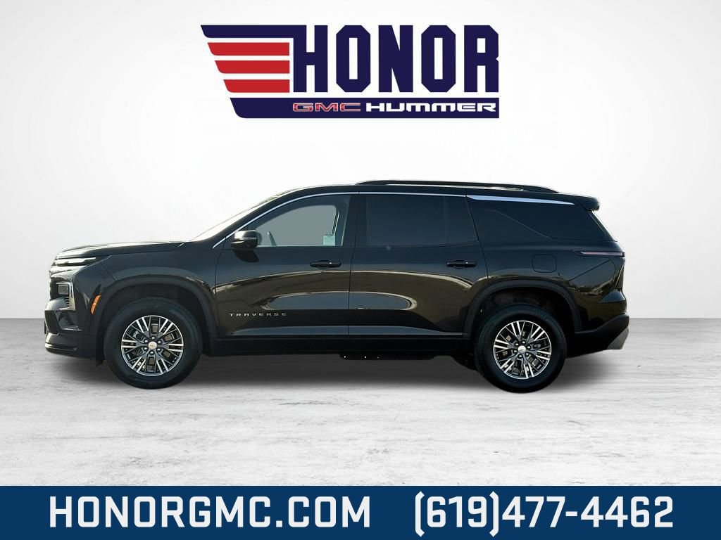 Used 2024 Chevrolet Traverse LT image 6
