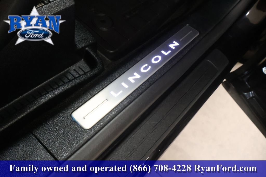 Used 2020 Lincoln Nautilus Reserve w/ Cargo Utility Package image 29