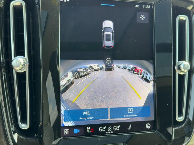 Certified 2023 Volvo XC40 B5 Ultimate w/ Protection Package Premier image 22