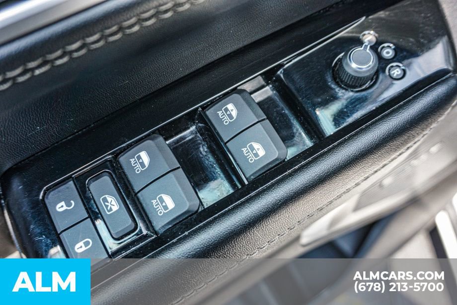 Used 2023 Jeep Wagoneer Series II image 52