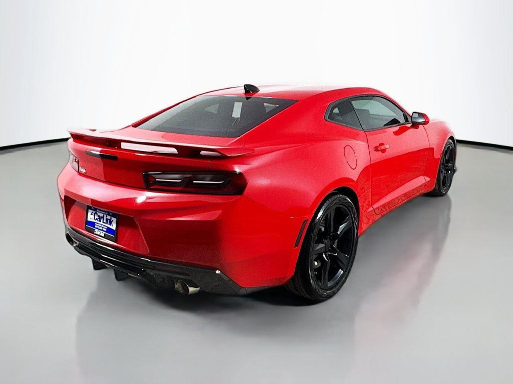 Used 2016 Chevrolet Camaro SS RWD image 8