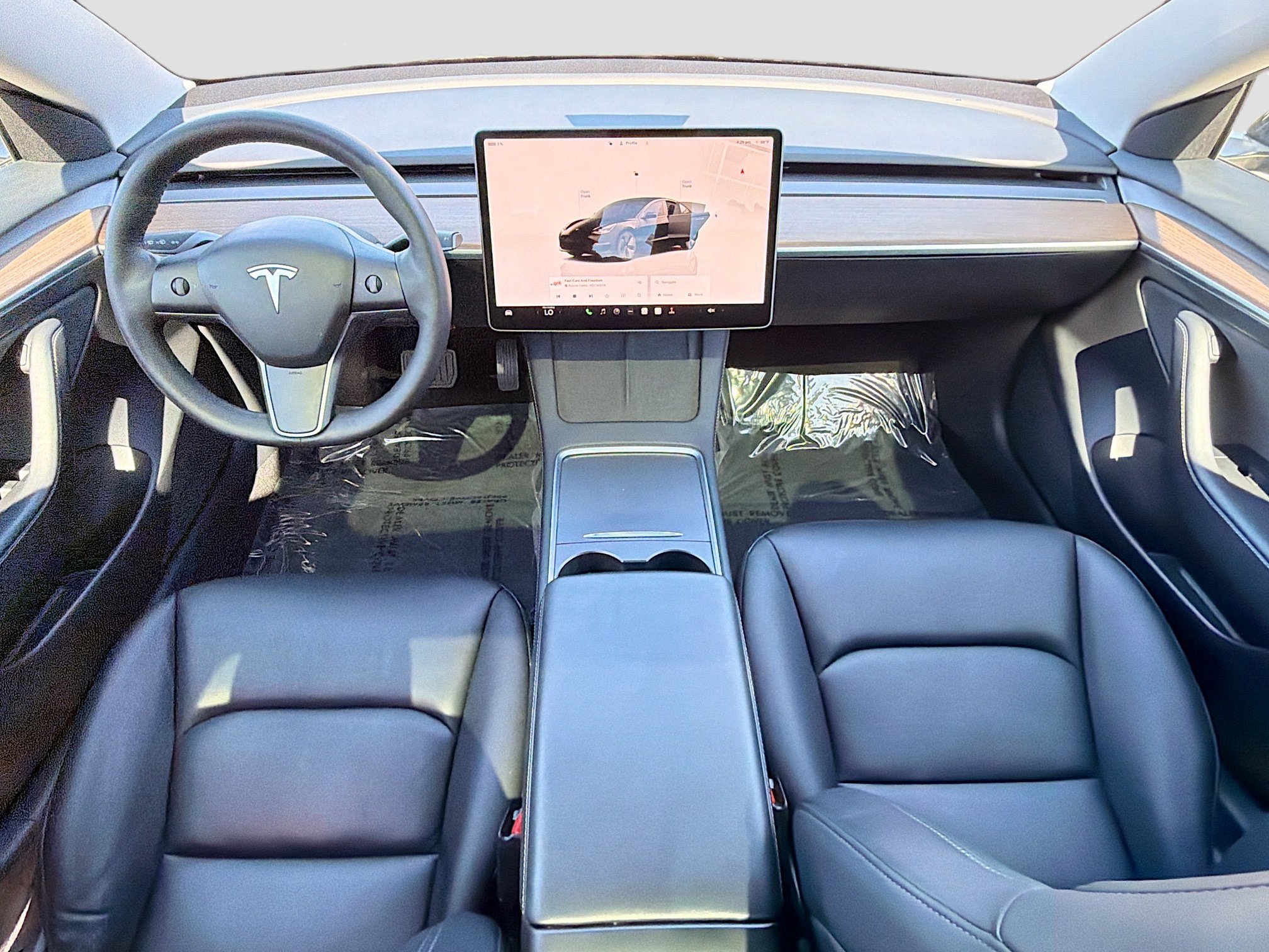 Used 2023 Tesla Model 3 Standard Range image 15