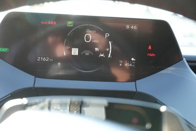 Used 2026 Toyota Prius Plug-In Hybrid FWD image 29