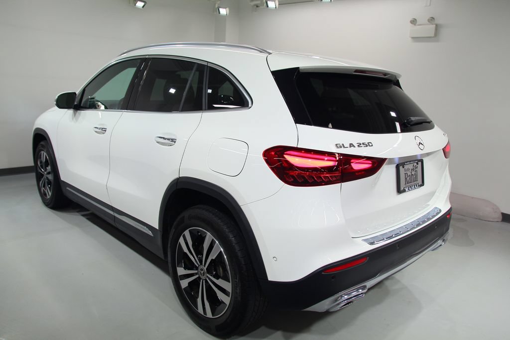 Certified 2024 Mercedes-Benz GLA 250 4MATIC image 17