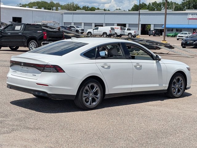 Used 2024 Honda Accord EX-L image 5