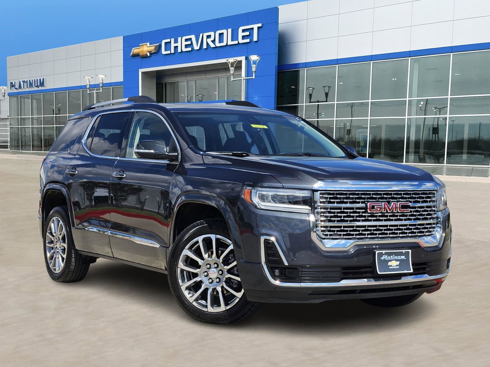 Used 2023 GMC Acadia Denali