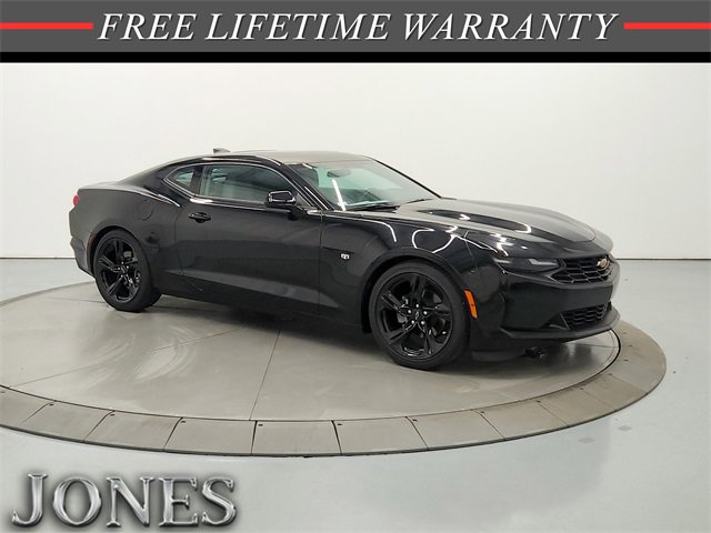 Used 2024 Chevrolet Camaro LT image 1