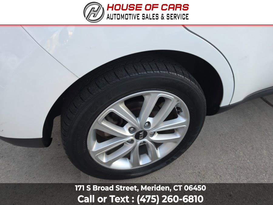 Used 2018 Kia Soul + FWD image 21
