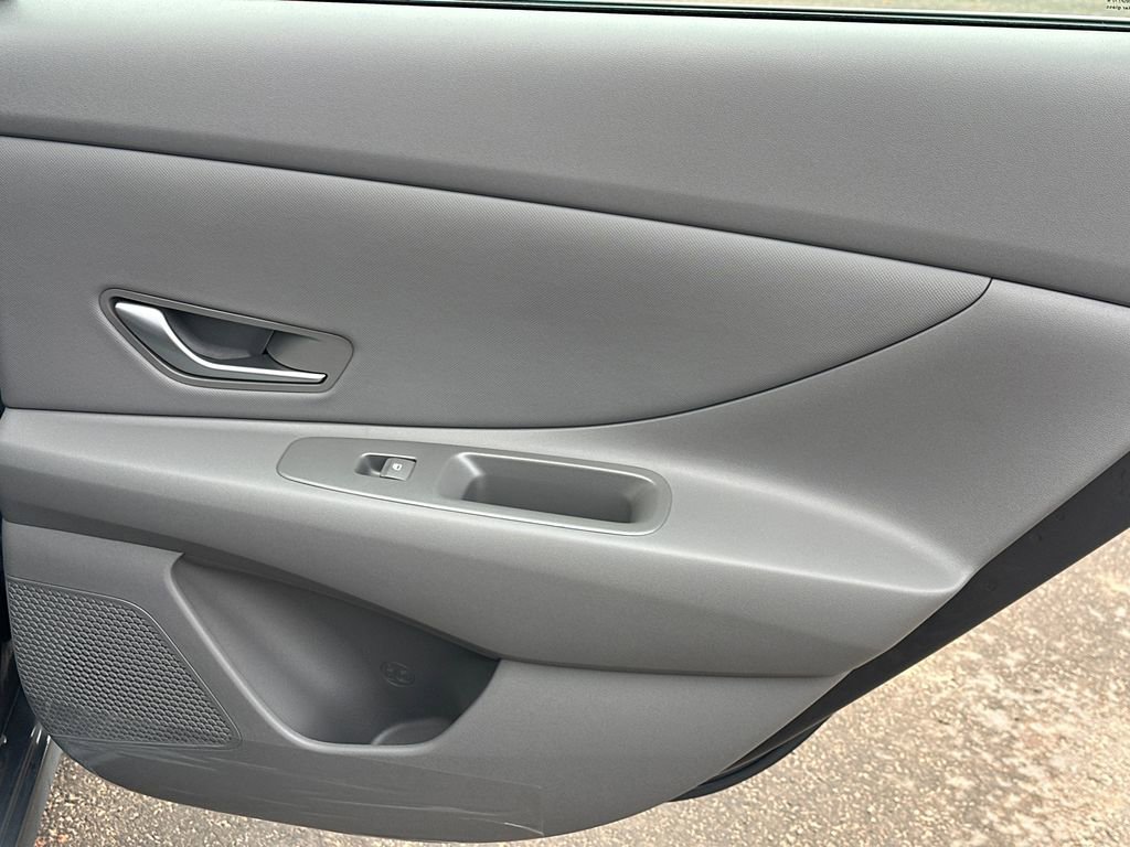 New 2026 Hyundai Elantra Sport image 16