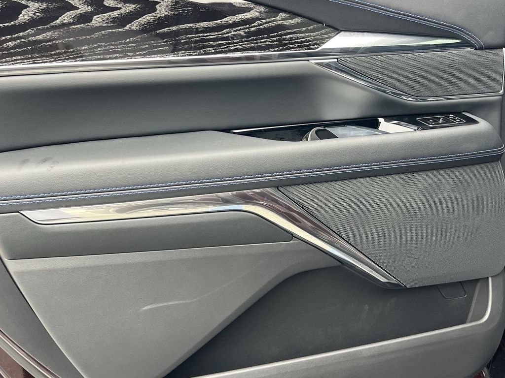 New 2026 Cadillac Escalade IQL Luxury AWD/4WD image 27