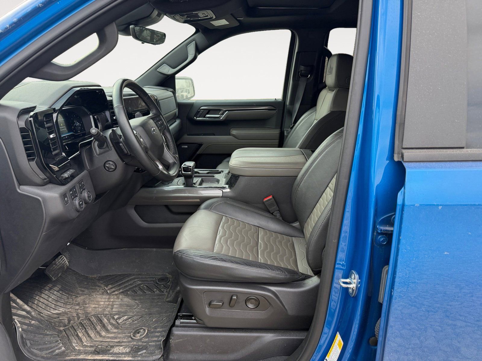 Used 2024 Chevrolet Silverado 1500 ZR2 w/ ZR2 Bison Edition image 9