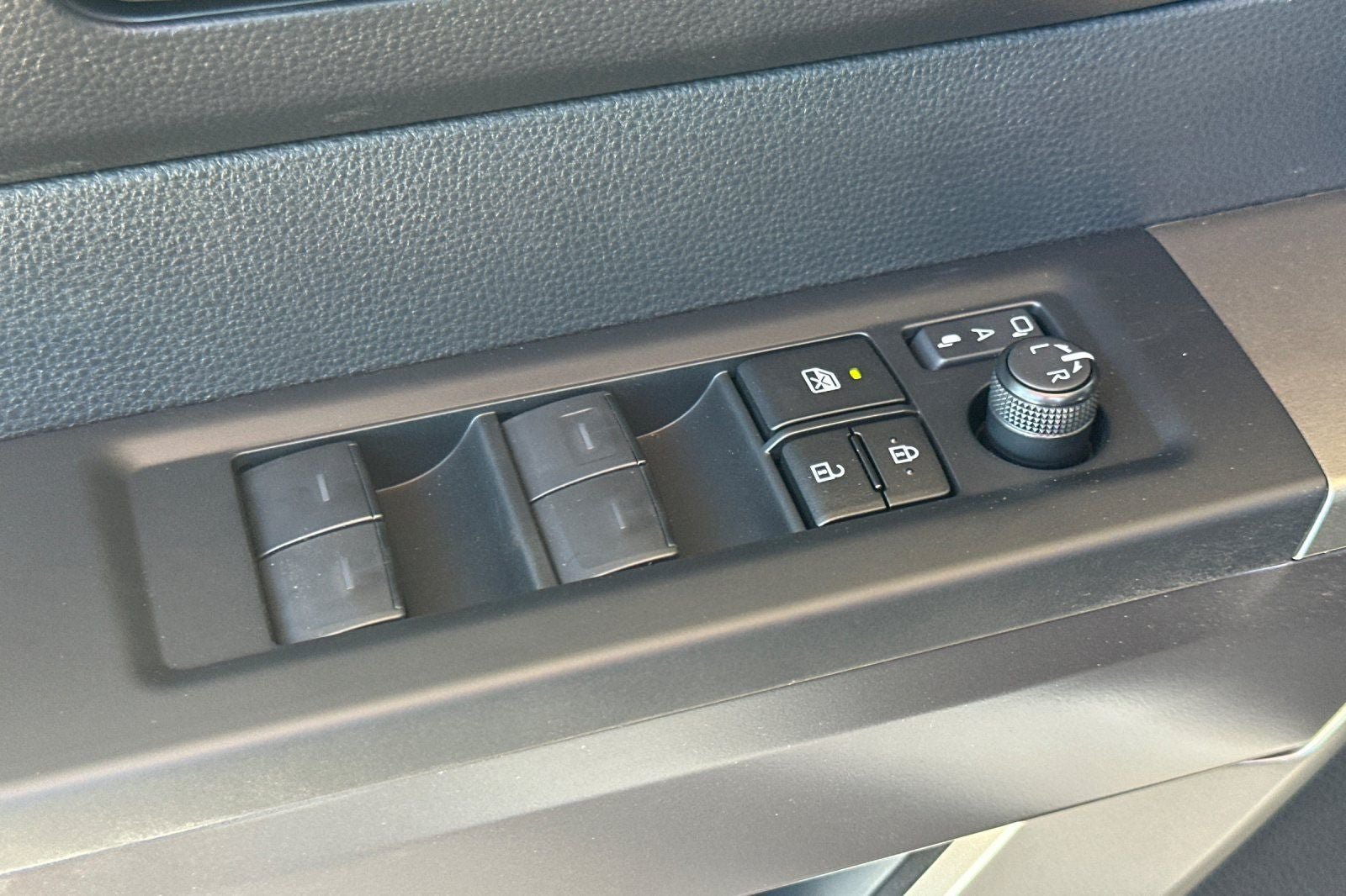 New 2026 Toyota Sequoia SR5 AWD/4WD image 13