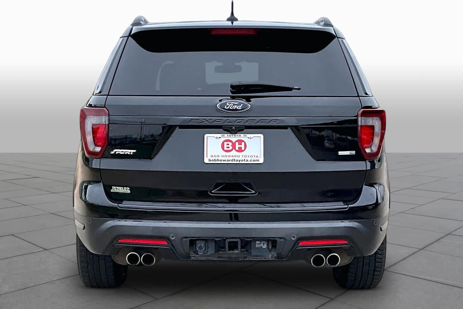 Used 2018 Ford Explorer Sport w/ Equipment Group 401A image 5