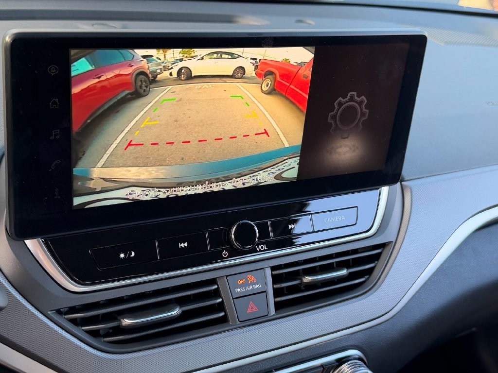 New 2026 Nissan Altima 2.5 SR FWD image 13