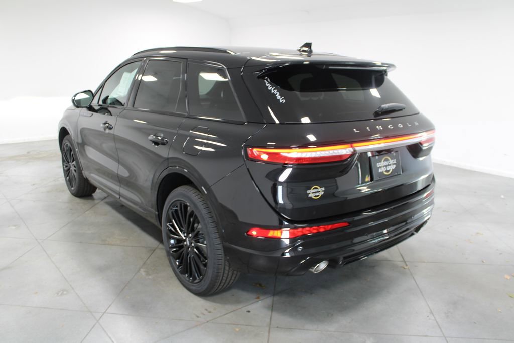 New 2026 Lincoln Corsair Reserve w/ Jet Appearance Package image 6