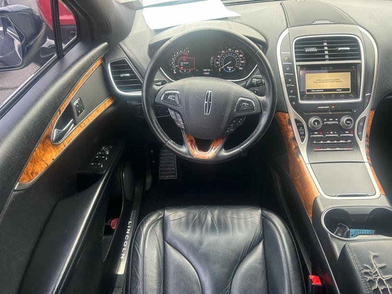 Used 2016 Lincoln MKX Select w/ Select Plus Package FWD image 9