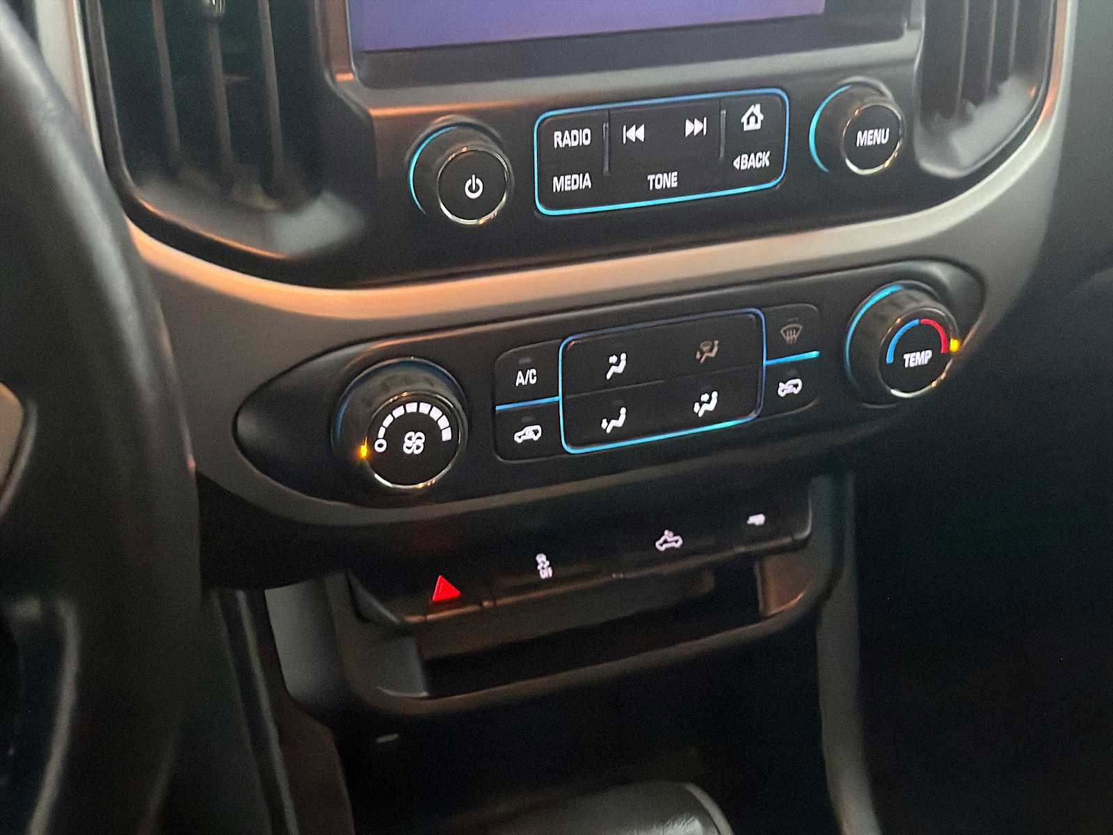 Used 2018 Chevrolet Colorado LT image 16