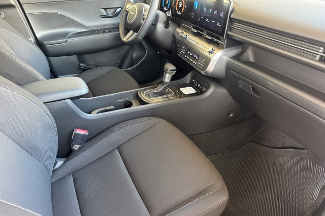 New 2027 Hyundai Kona SEL Sport FWD image 15