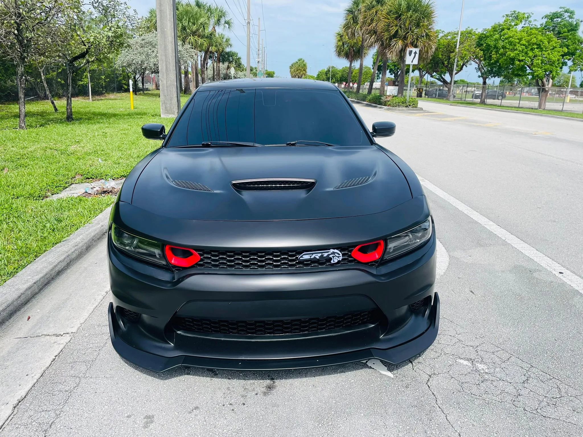 Used 2019 Dodge Charger SRT Hellcat w/ Harman/Kardon Audio Group RWD image 8