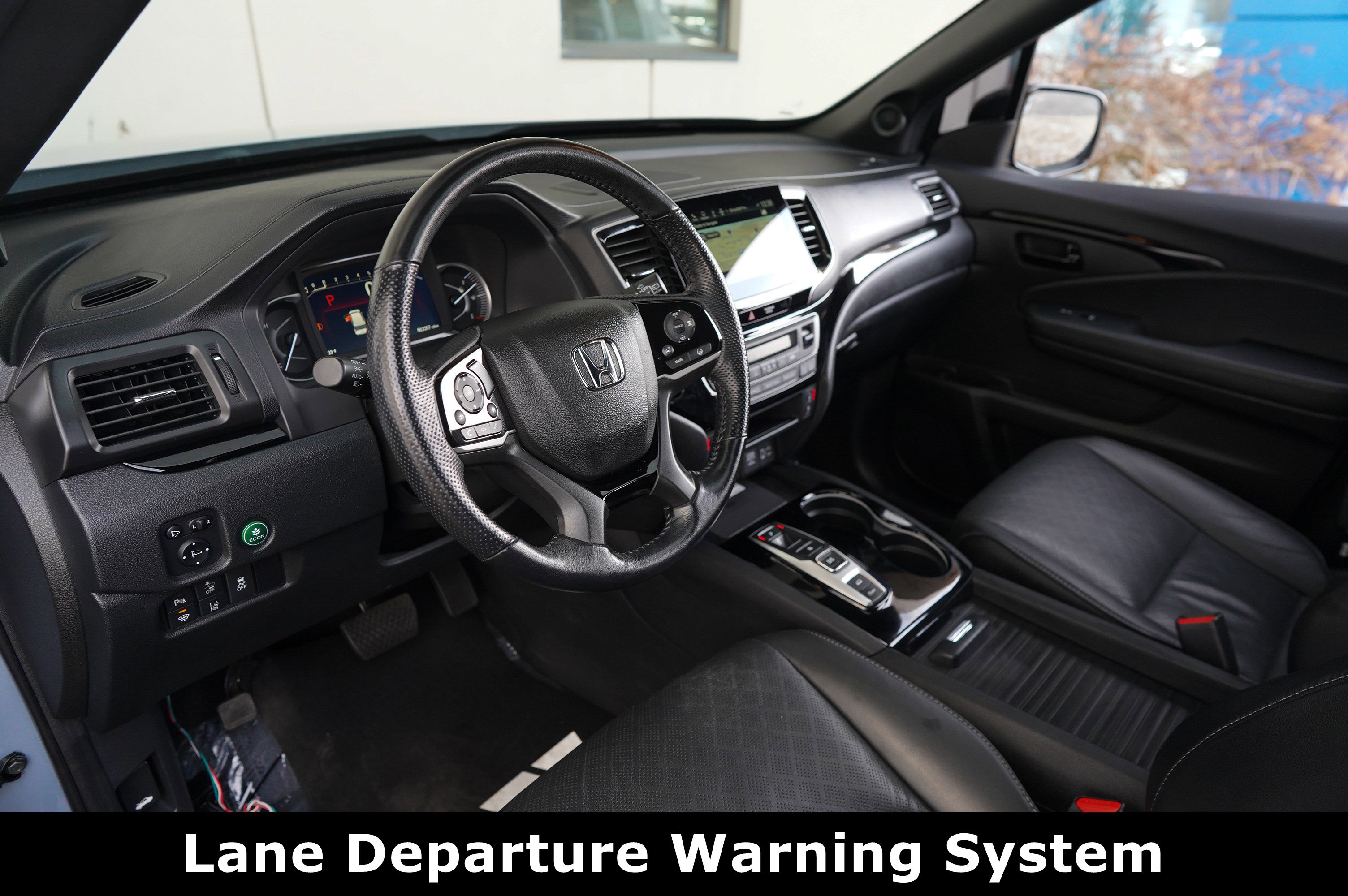 Used 2023 Honda Passport Elite image 4