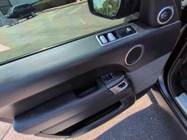 Used 2022 Land Rover Range Rover Sport HSE Dynamic AWD/4WD image 15