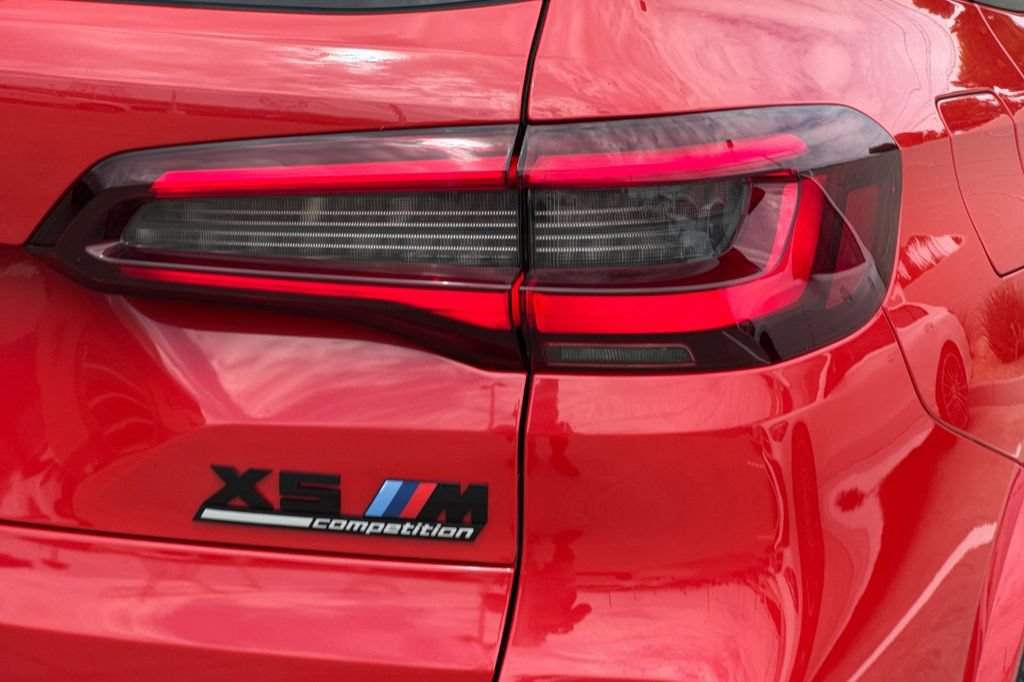 Used 2021 BMW X5 M w/ Competition Package AWD/4WD image 36