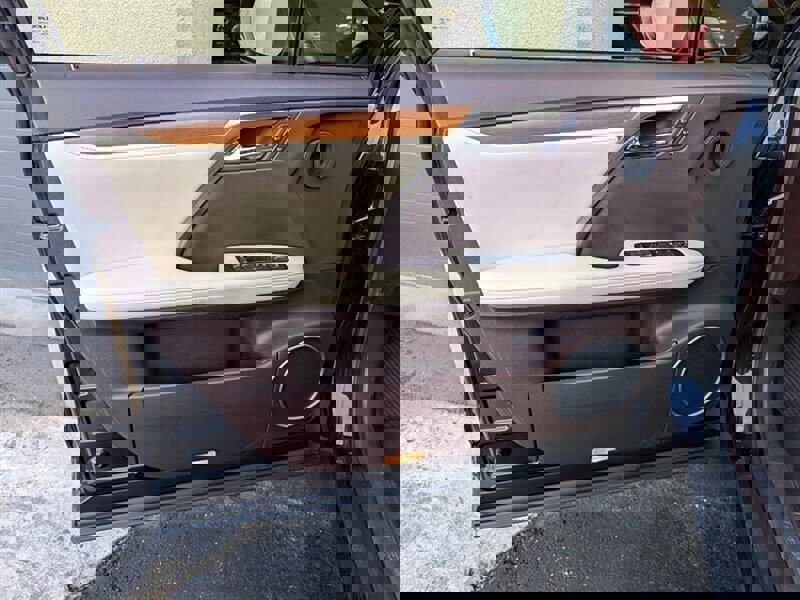 Used 2020 Lexus RX 450h AWD w/ Premium Package image 18