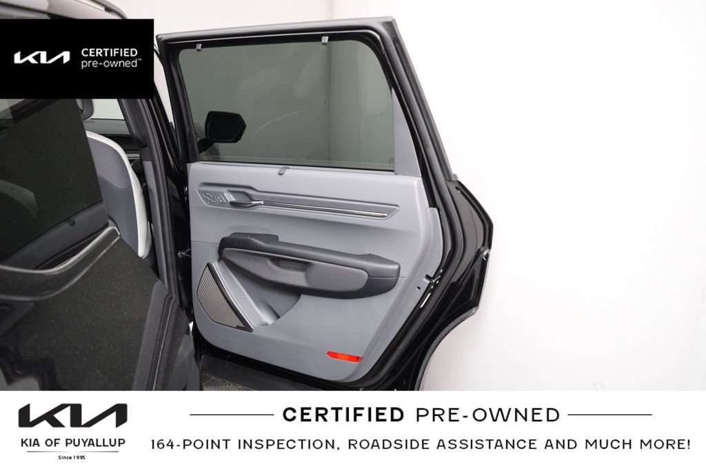 Certified 2024 Kia EV9 GT-Line AWD/4WD image 14