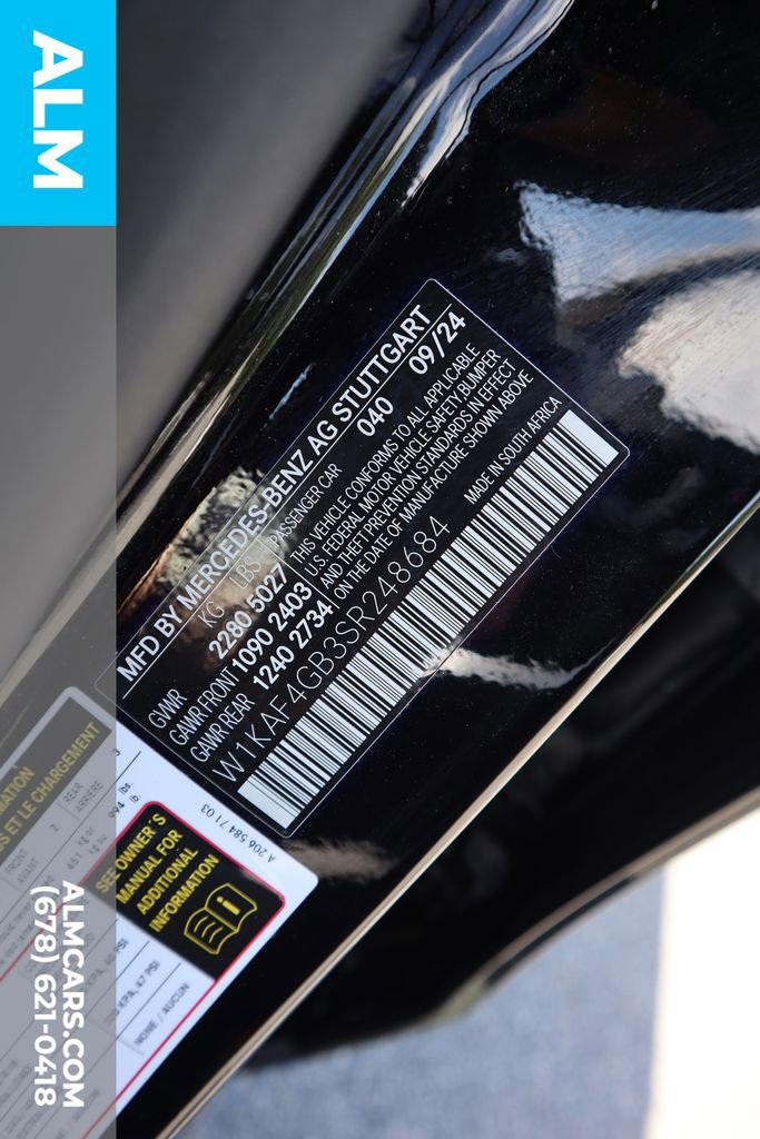 Used 2025 Mercedes-Benz C 300 Sedan image 39