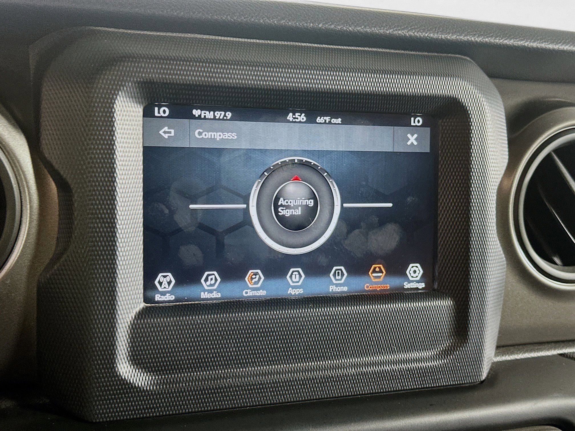 Used 2023 Jeep Wrangler Unlimited w/ Convenience Group image 22