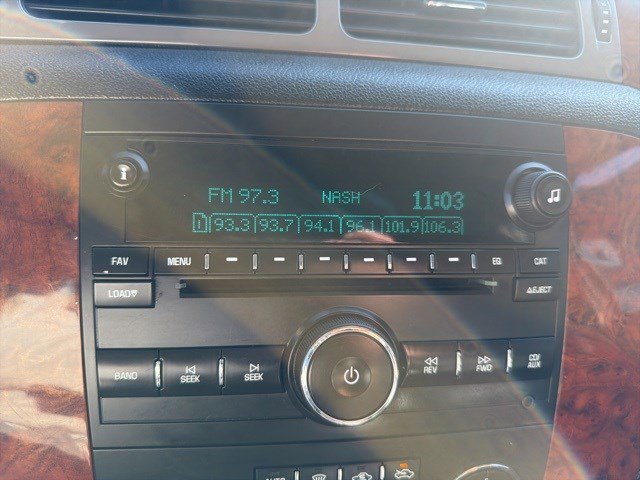 Used 2009 Chevrolet Silverado 1500 LTZ w/ Safety Package AWD/4WD image 23