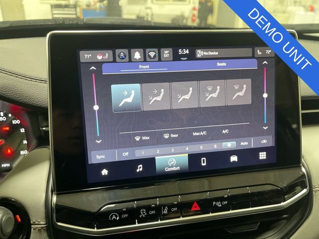 New 2026 Jeep Compass Limited image 19