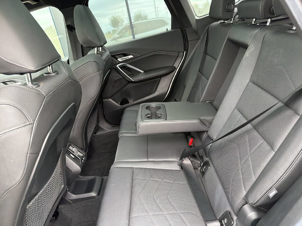Used 2023 BMW X1 xDrive28i w/ M Sport Package AWD/4WD image 13