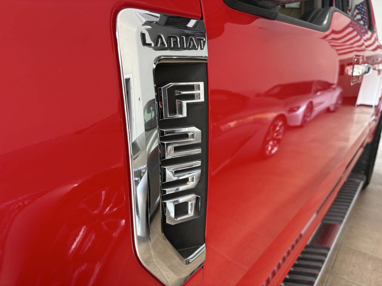 Used 2019 Ford F250 Lariat w/ Chrome Package AWD/4WD image 5