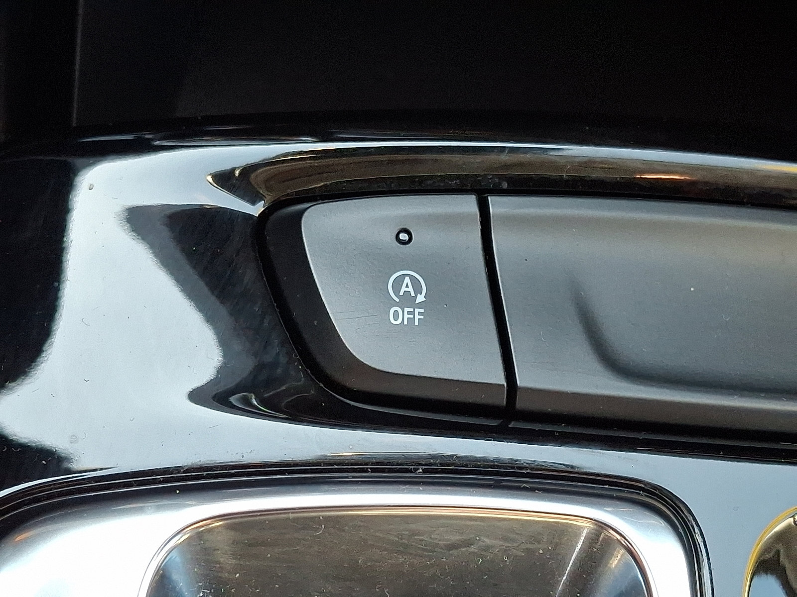 Used 2024 Chevrolet Trax ACTIV w/ Driver Confidence Package FWD image 27