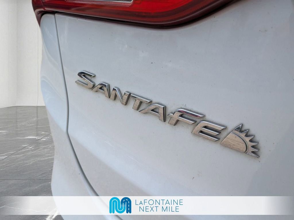 Used 2015 Hyundai Santa Fe Sport 2.0T w/ Option Group 05 AWD/4WD image 6