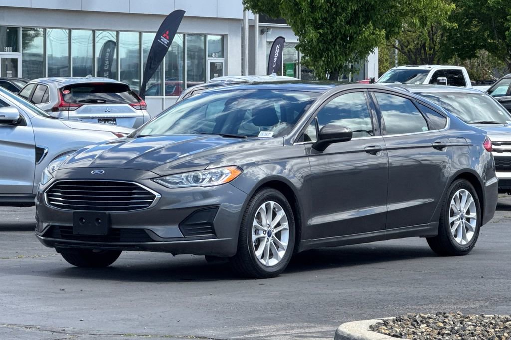 Used 2019 Ford Fusion SE FWD image 8