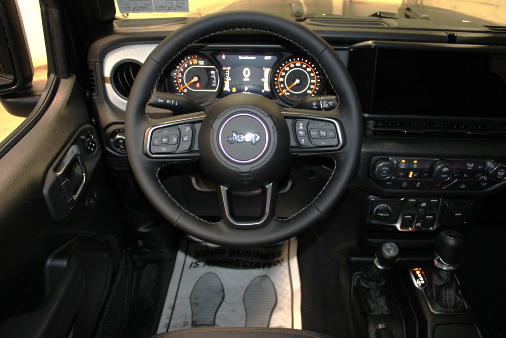 New 2026 Jeep Gladiator Sport image 12