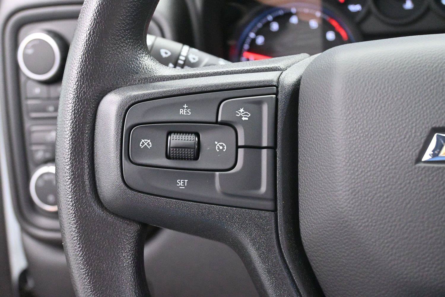 Used 2025 Chevrolet Silverado 2500 W/T w/ WT Convenience Package AWD/4WD image 16