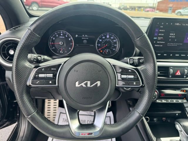 Used 2023 Kia Forte GT-Line w/ GT-Line Premium Package image 13